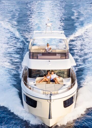 yacht rent Dubai