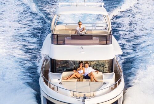 yacht rent Dubai